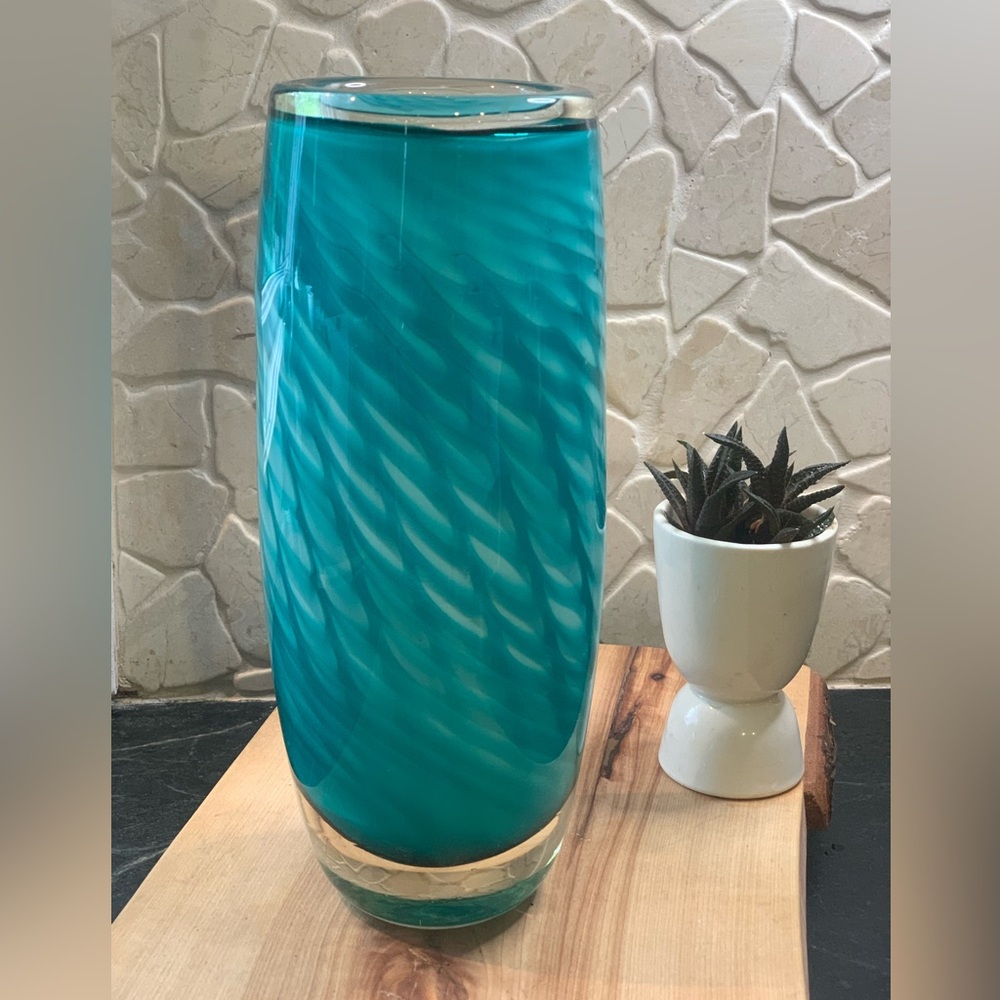 VINTAGE ART GLASS VASE | Turquoise Swirl Pattern